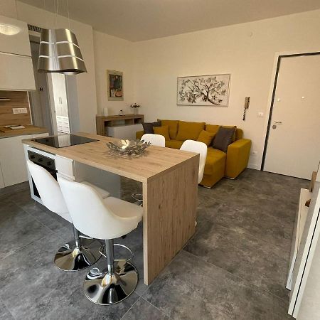 Magic Apartments Bardolino Eksteriør billede